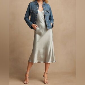 Free People Fitted Denim Jacket Boho Chic Layering Staple Small Jean Jacket